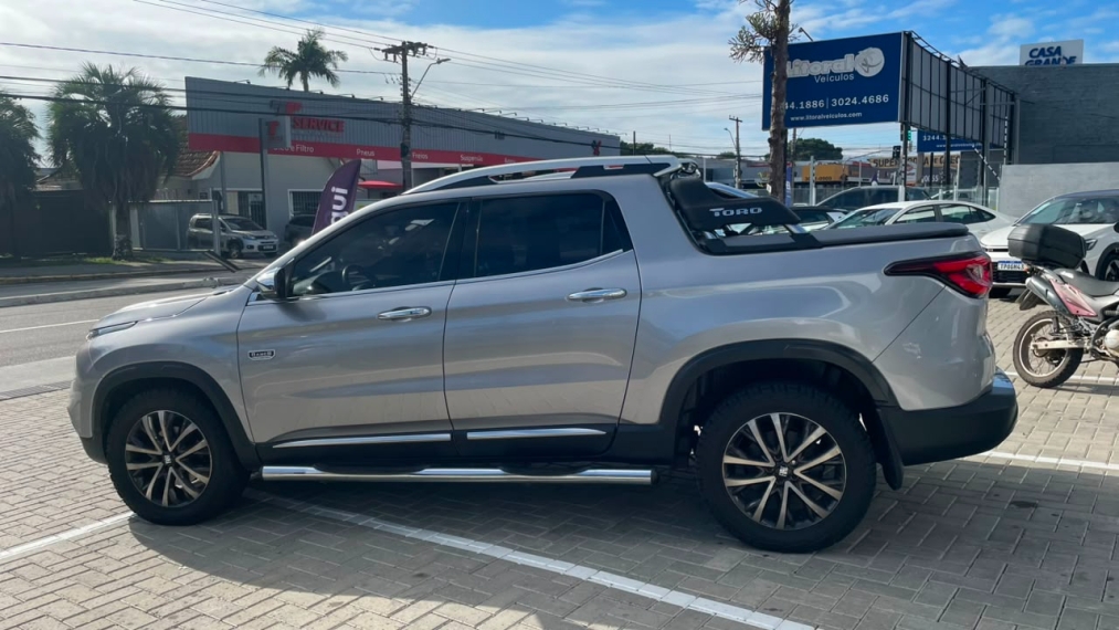 fiat toro 2.0 16v turbo diesel ranch 4wd at9 5p automatico 20222