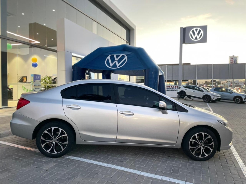 honda civic 2.0 lxr 16v flex 4p automatico 20146