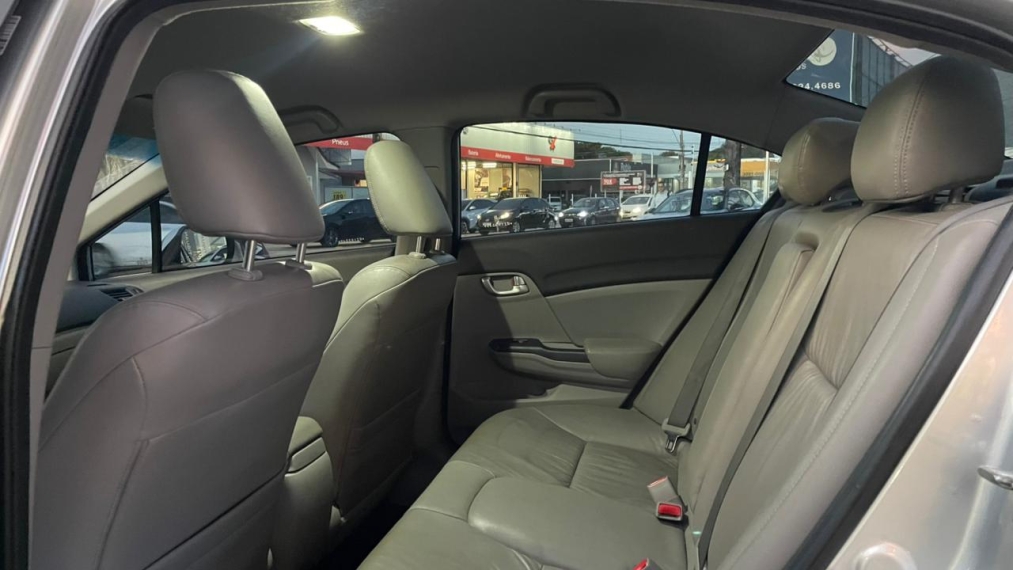 honda civic 2.0 lxr 16v flex 4p automatico 20147