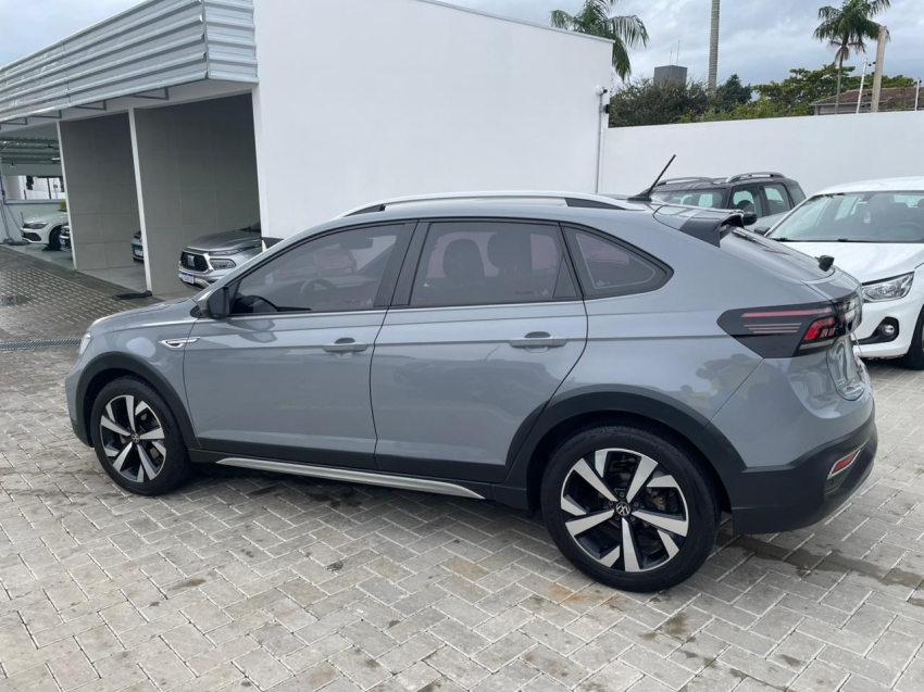 volkswagen nivus 1.0 200 tsi total flex highline automatico 4p 20232