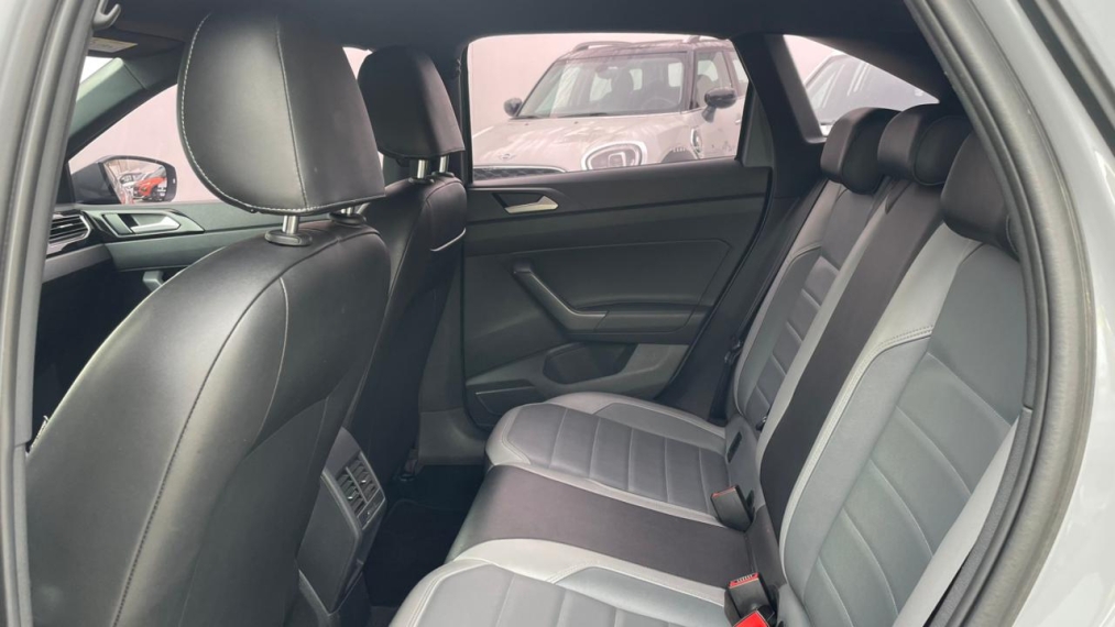 volkswagen nivus 1.0 200 tsi total flex highline automatico 4p 20237