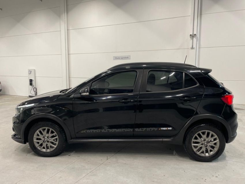 fiat argo 1.8 e.torq flex trekking at6 4p automatico 20212