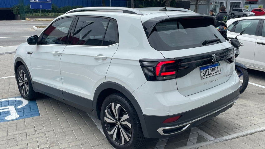 volkswagen t-cross 1.4 250 tsi total flex highline automatico 4p 20243