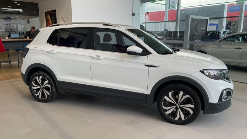 Volkswagen T-Cross 1.4 250 Tsi Total Flex Highline Automatico 4P 2024 5