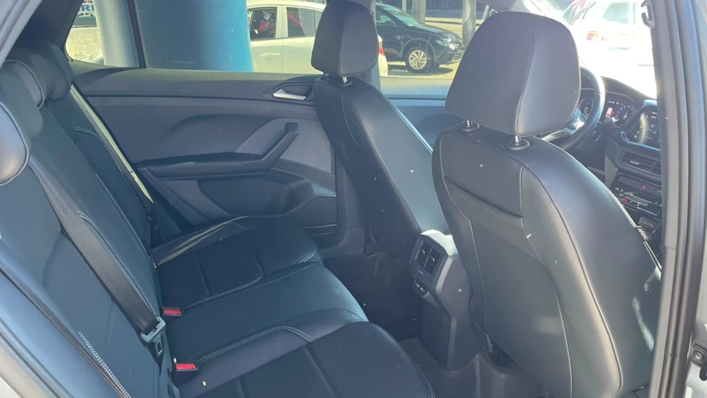 volkswagen t-cross 1.0 200 tsi total flex comfortline automatico 4p 20245