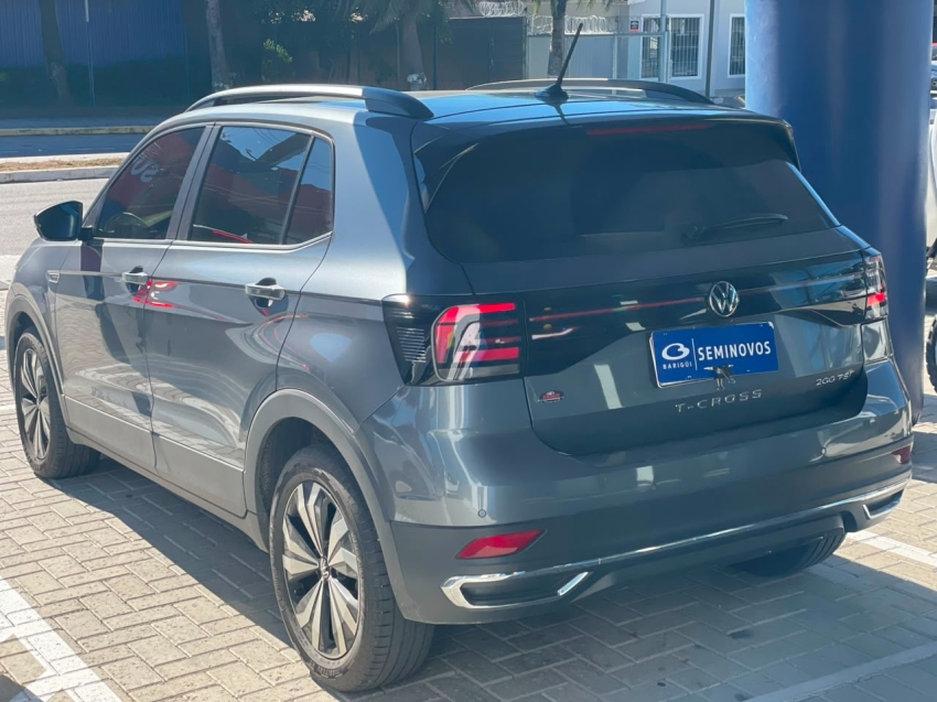 volkswagen t-cross 1.0 200 tsi total flex comfortline automatico 4p 20242