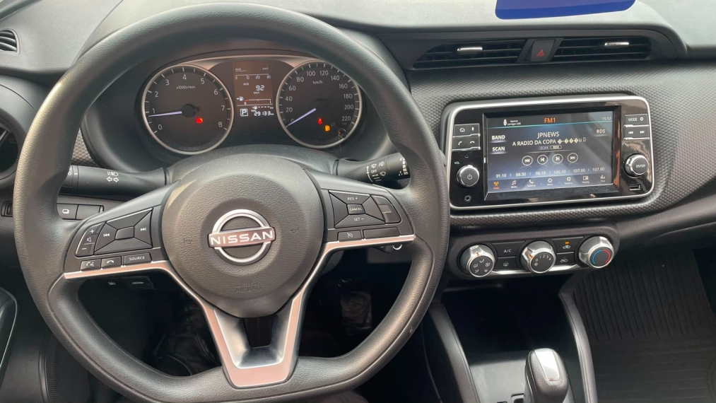 nissan kicks play 1.6 16v flexstart sense xtronic flex 4p automatico 20258