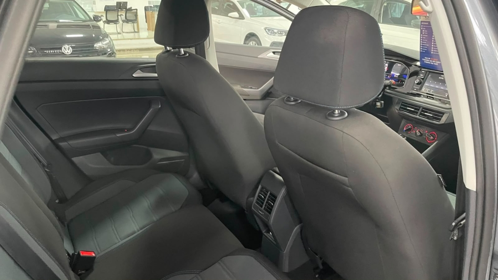 volkswagen nivus 1.0 200 tsi total flex comfortline automatico 4p 20246
