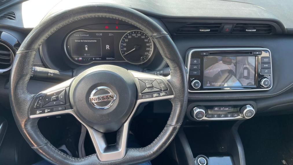 nissan kicks 1.6 16v flexstart sl 4p xtronic flex automatico 202010