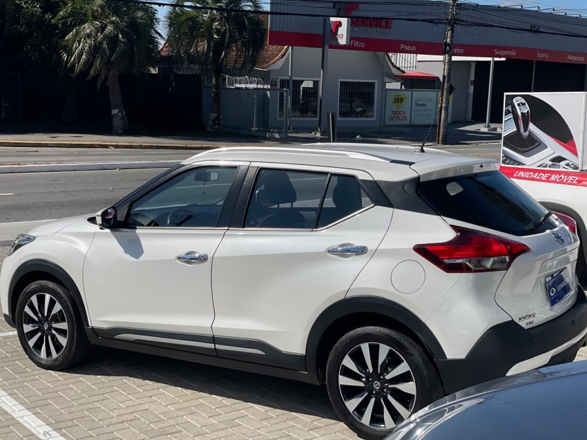 nissan kicks 1.6 16v flexstart sl 4p xtronic flex automatico 20203