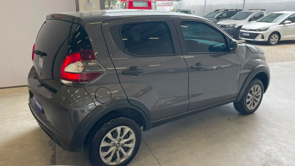 fiat mobi 1.0 evo flex like. manual 4p 20234