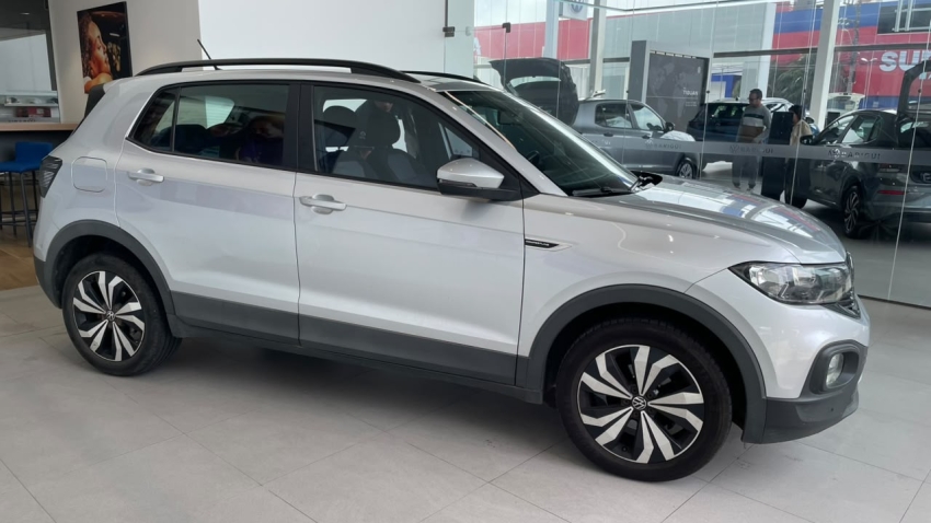 volkswagen t-cross 1.0 200 tsi total flex comfortline automatico 4p 20225