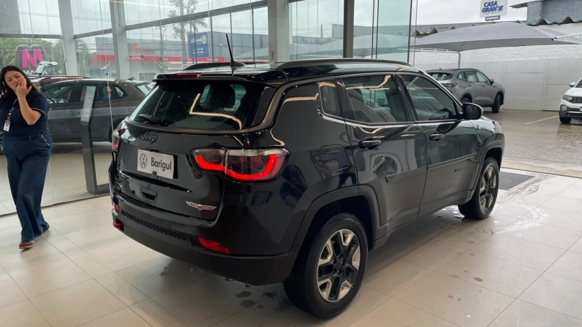 jeep compass 2.0 16v diesel sport 4x4 automatico flex 4p 20184