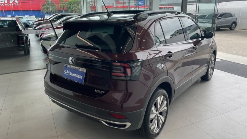 volkswagen t-cross 1.0 200 tsi total flex comfortline automatico 4p 20204