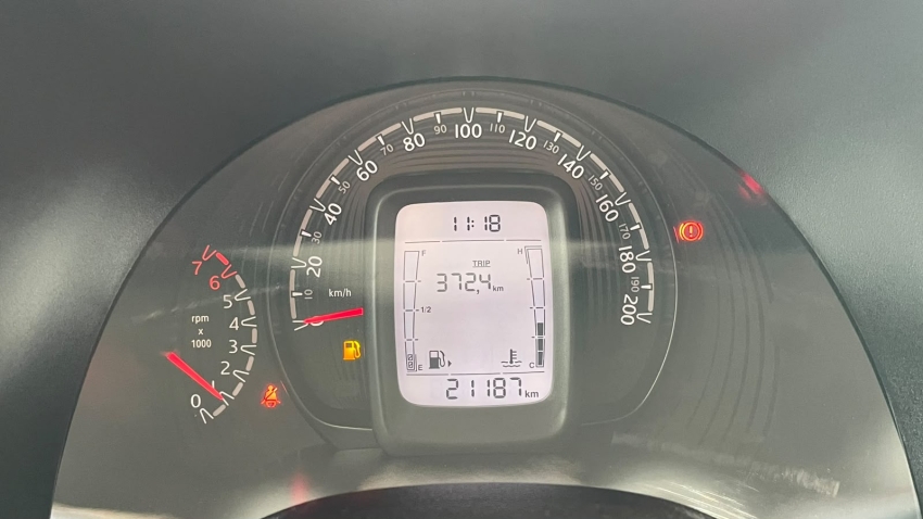 fiat mobi 1.0 firefly flex like. manual 4p 20269
