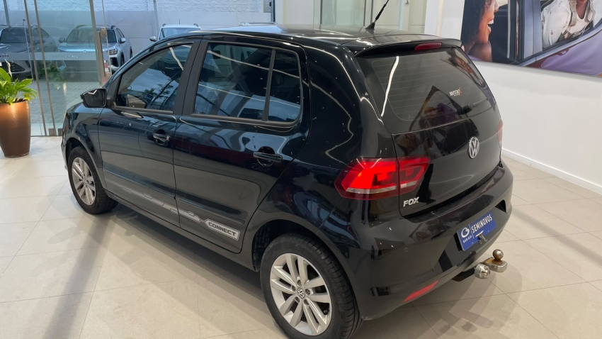 volkswagen fox 1.6 msi total flex connect 4p manual 20203