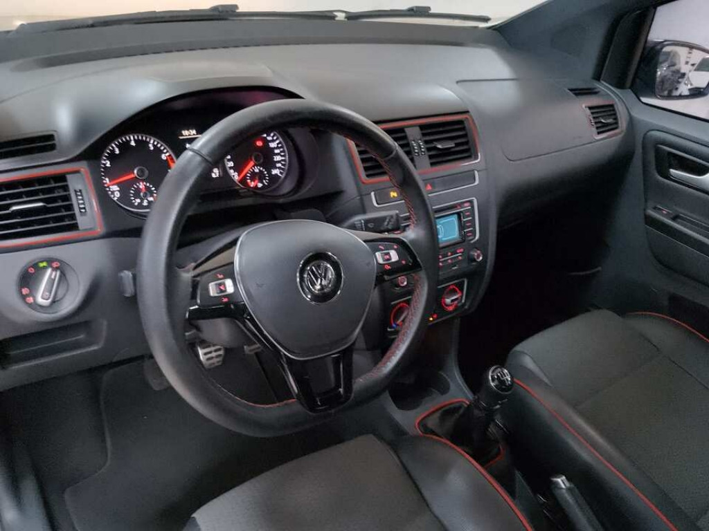 volkswagen fox rock in rio 1.6 8v flex 201610