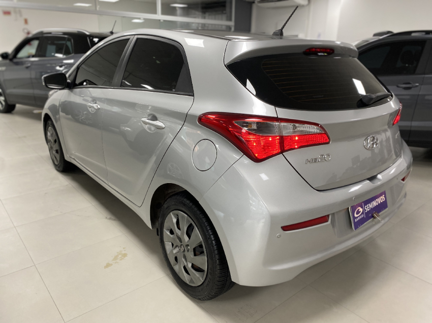 hyundai hb20 1.6 comfort plus 16v flex 4p automatico 2016