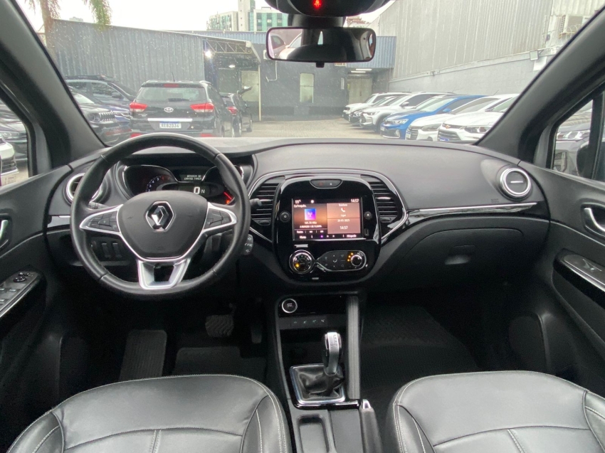 renault captur 1.3 tce flex intense x-tronic 5p automatico 2023