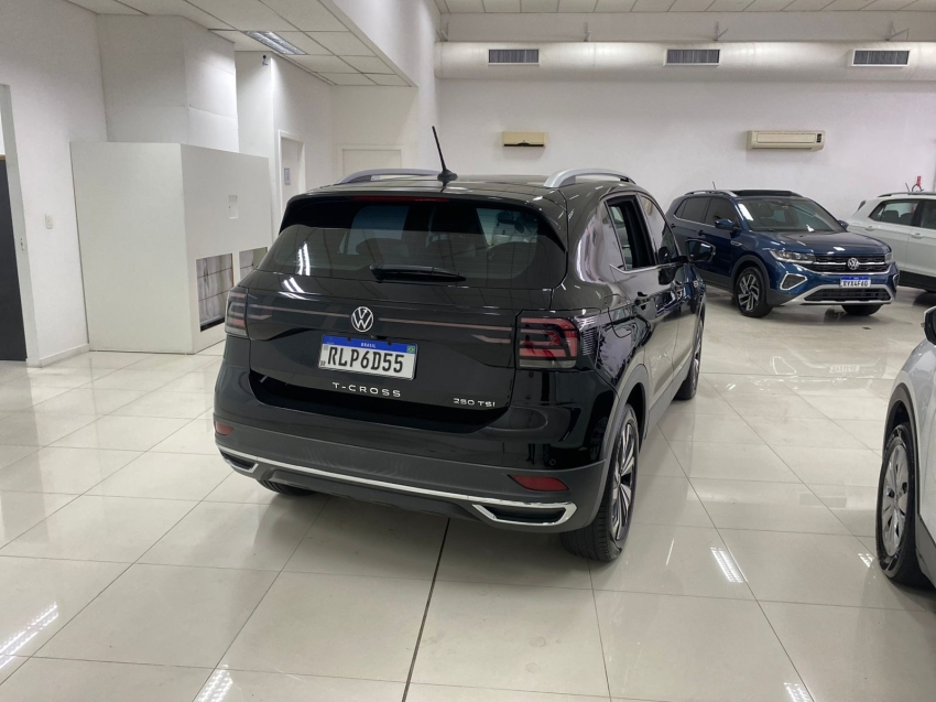 volkswagen t-cross 1.4 250 tsi total flex highline automatico 5p 2022