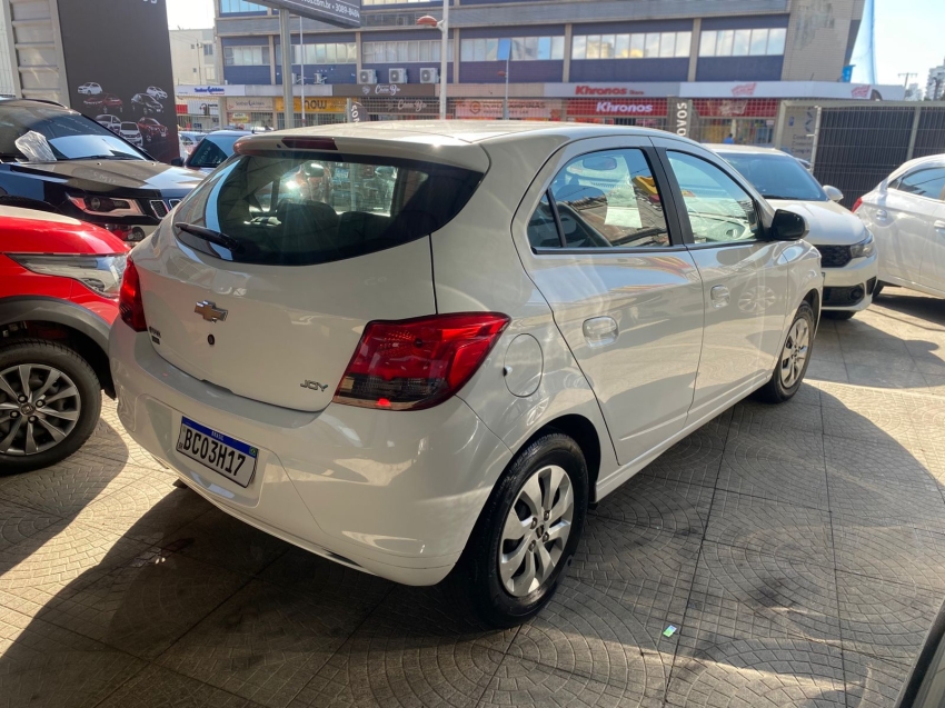 chevrolet onix 1.0 mpfi joy 8v flex 4p manual 5p 2019