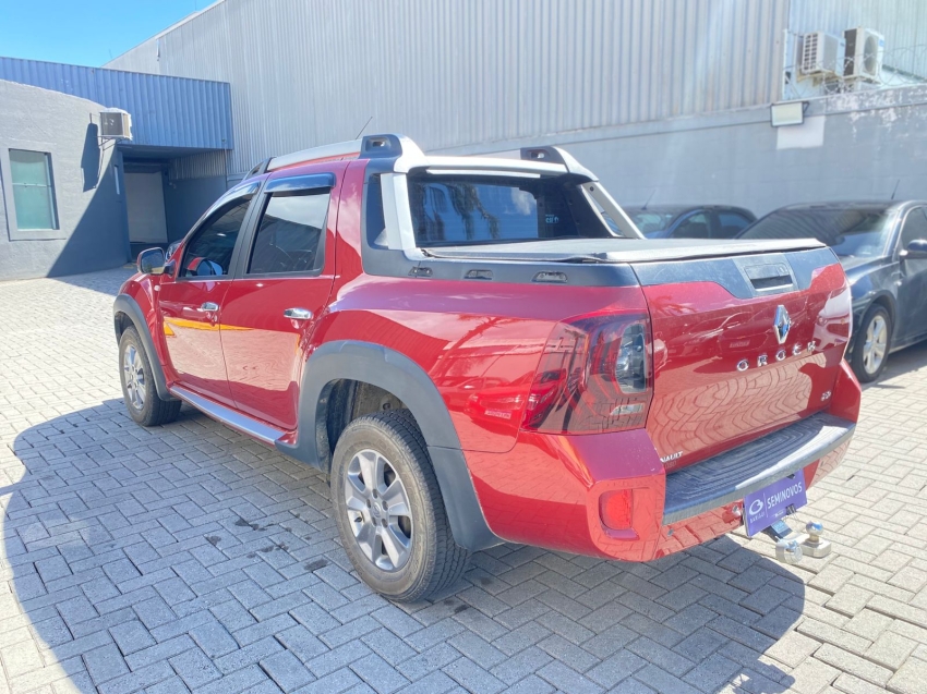 renault duster 2.0 16v hi-flex dynamique automatico flex 5p 2018