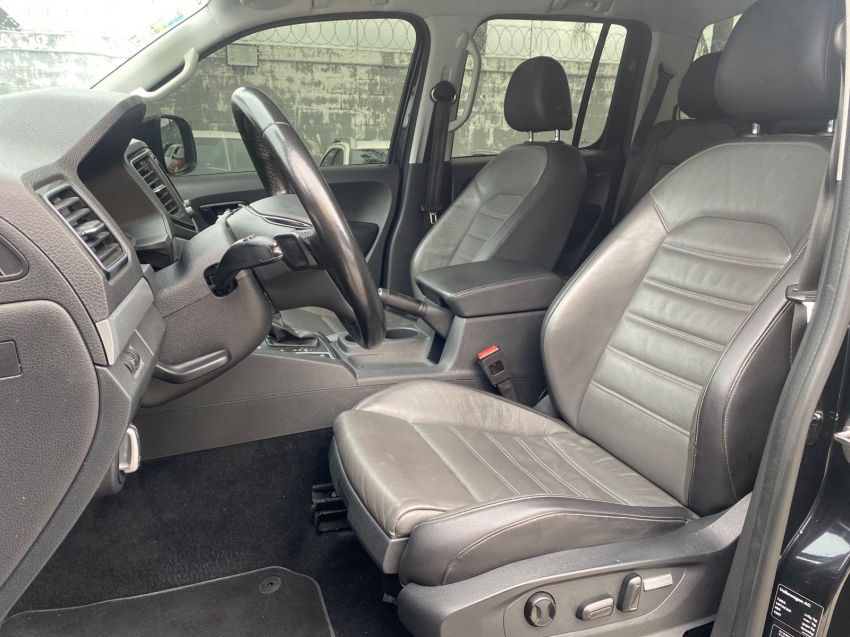 volkswagen amarok 3.0 v6 tdi diesel highline cd 4motion automatico 5p 2019