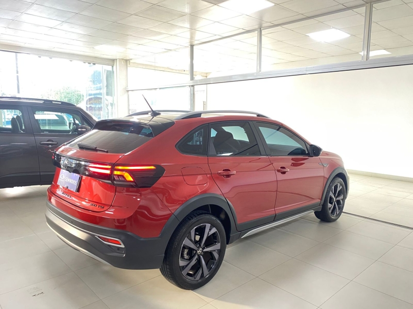 volkswagen nivus 1.0 200 tsi total flex highline automatico 5p 2022
