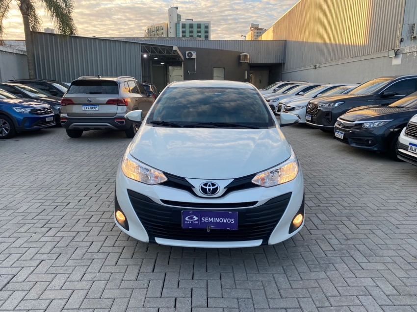 toyota yaris 1.5 16v flex sedan xl multidrive 5p automatico 2019