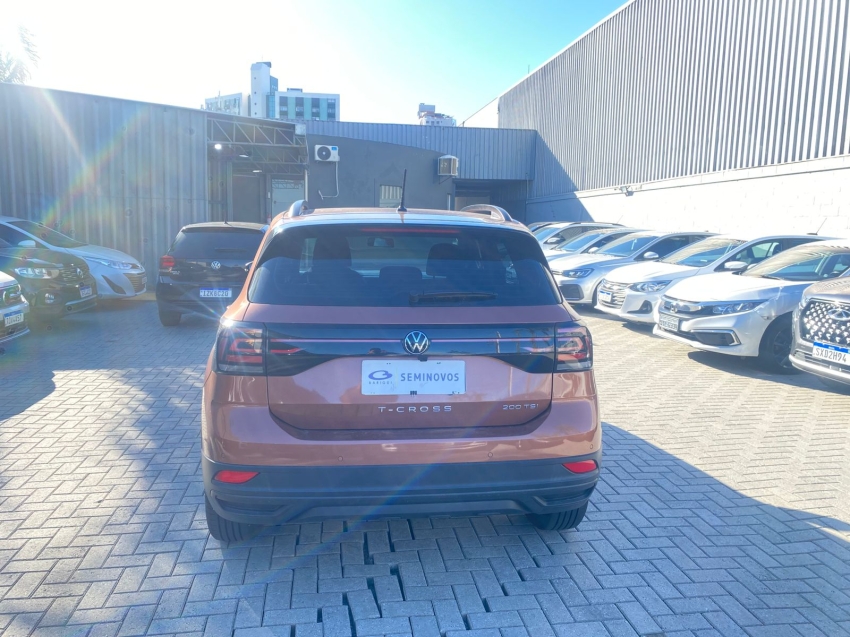 volkswagen t-cross 1.0 200 tsi total flex automatico 5p 2022