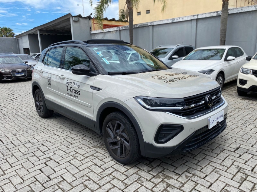 volkswagen t-cross 1.4 250 tsi total flex highline automatico 5p 2025