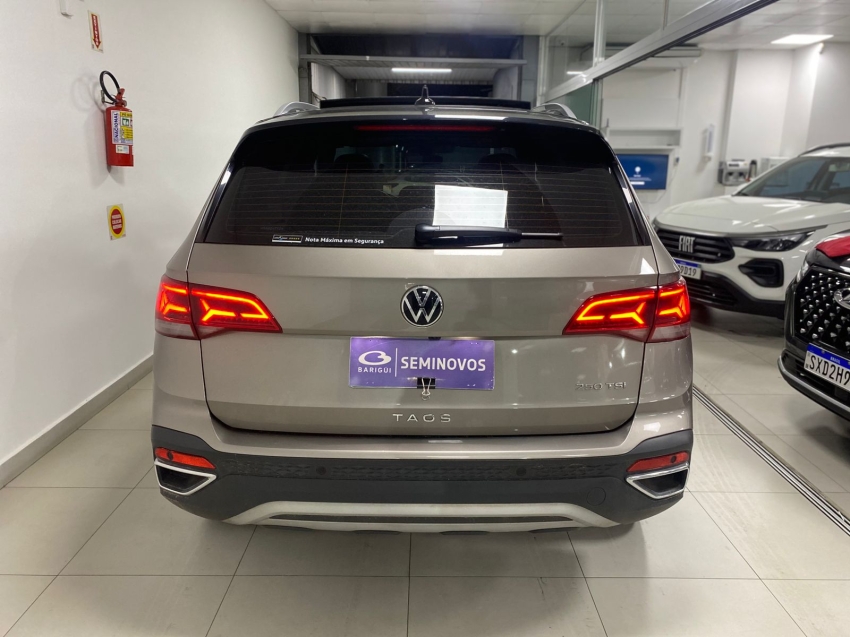 volkswagen taos 1.4 250 tsi total flex highline automatico 5p 2024