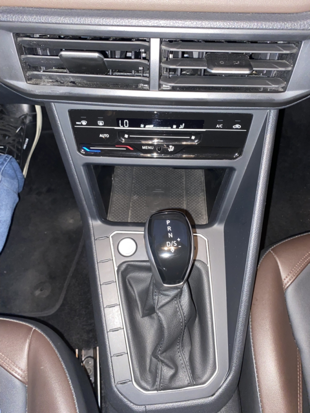 volkswagen virtus 1.0 200 tsi highline automatico flex 5p 2025