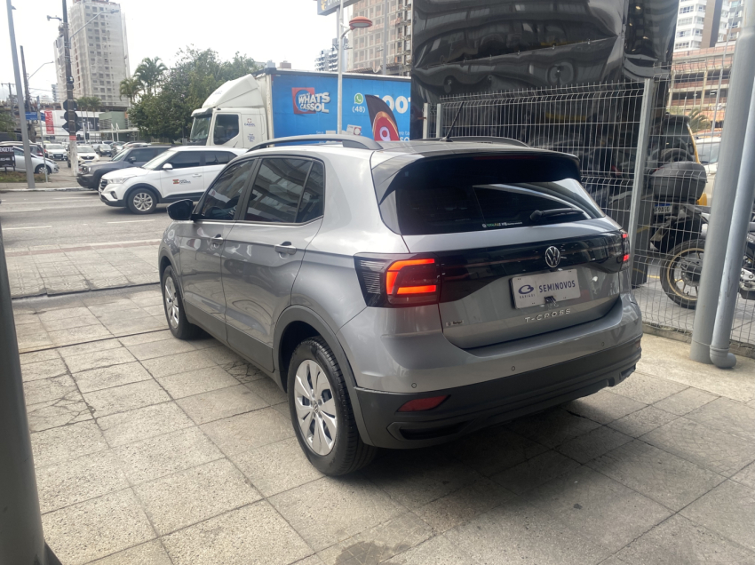 volkswagen t-cross 1.0 200 tsi total flex sense automatico 5p 2024