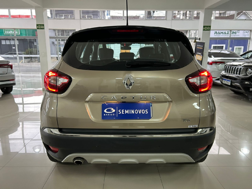 renault captur 1.3 tce flex iconic x-tronic 4p automatico 2022