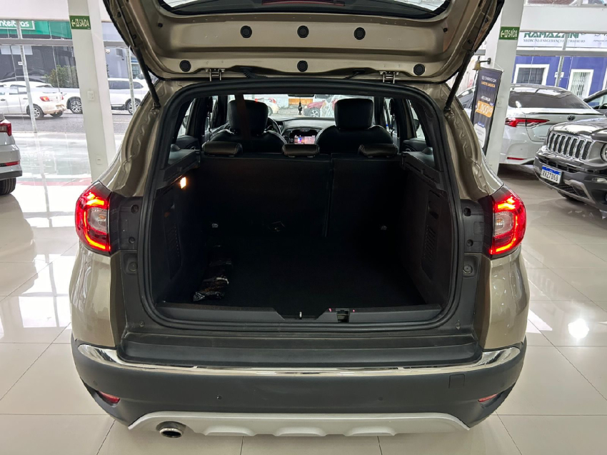 renault captur 1.3 tce flex iconic x-tronic 4p automatico 2022