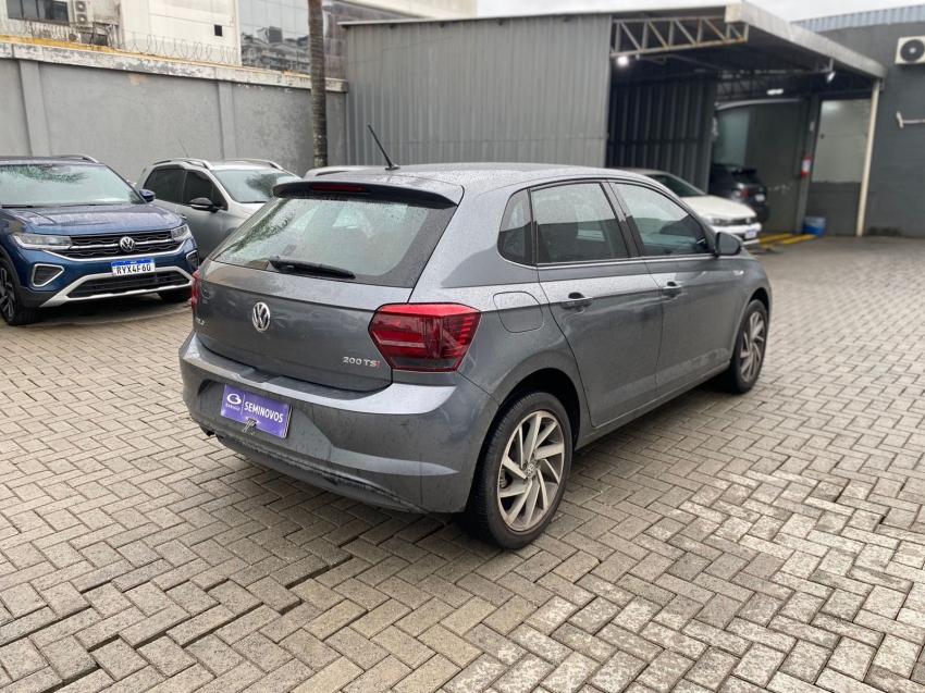 volkswagen polo 1.0 200 tsi comfortline automatico flex 5p 2020