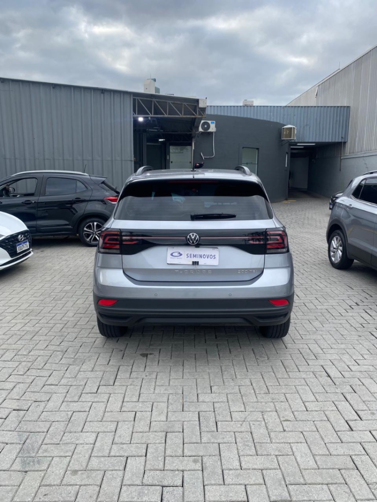 volkswagen t-cross 1.0 200 tsi total flex automatico 5p 2024