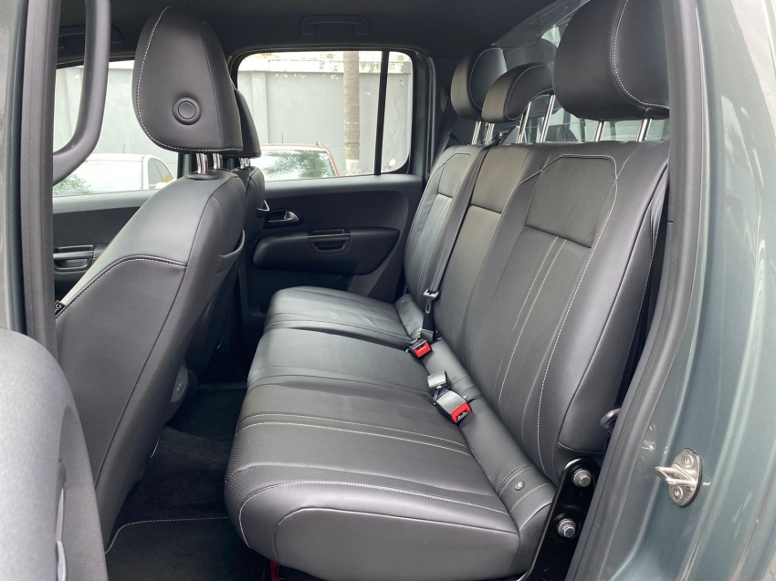 volkswagen amarok 3.0 v6 tdi diesel extreme cd 4motion automatico 5p 2025
