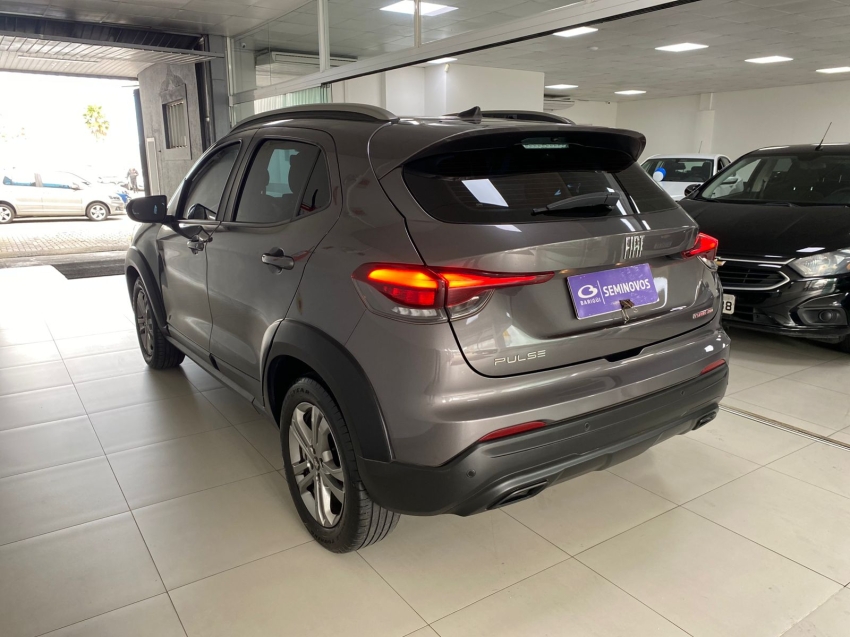 fiat pulse 1.3 flex drive cvt 1.0 5p automatico 2022