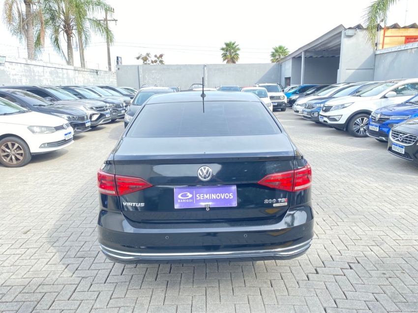 volkswagen virtus 1.0 200 tsi highline automatico flex 5p 2020