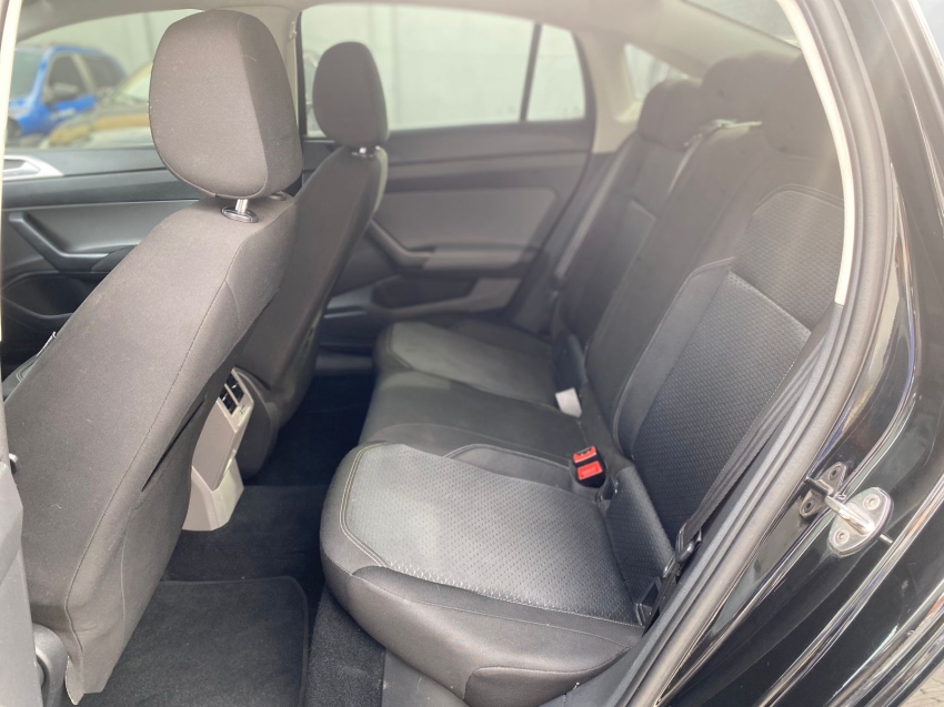 volkswagen virtus 1.0 200 tsi highline automatico flex 5p 2020