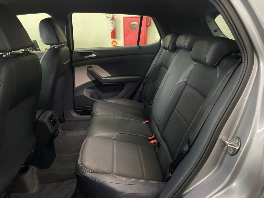 volkswagen t-cross 1.4 250 tsi total flex highline automatico 5p 2024