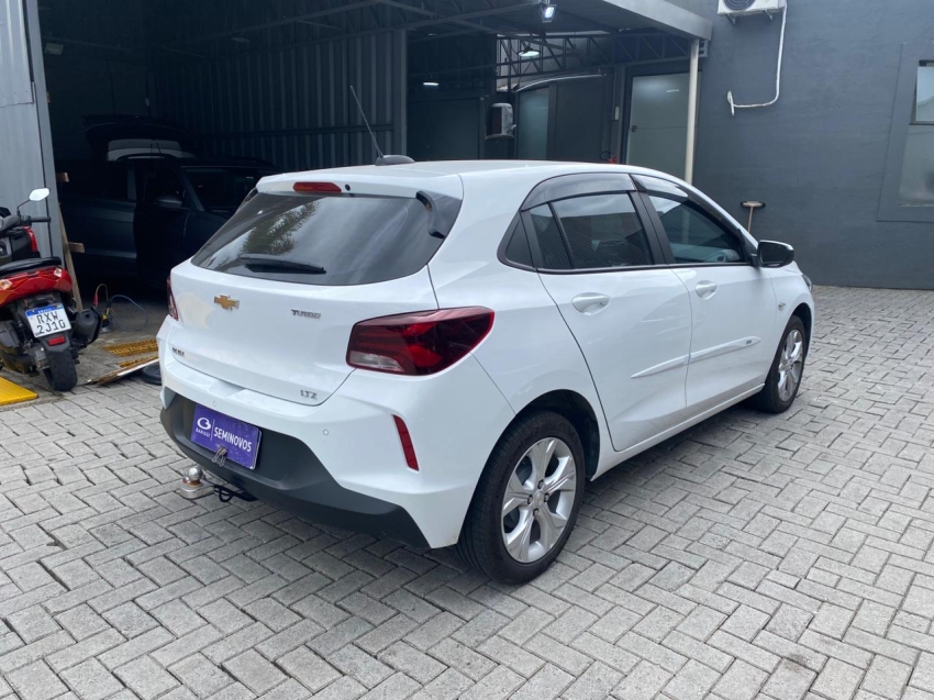 chevrolet onix 1.0 turbo flex ltz automatico 5p 2025