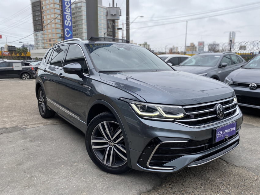 volkswagen tiguan 2.0 300 tsi gasolina allspace r-line automatico flex 5p 2024