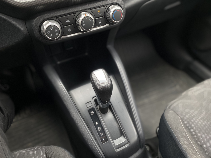 nissan kicks 1.6 16v flexstart active xtronic flex 5p automatico 2024
