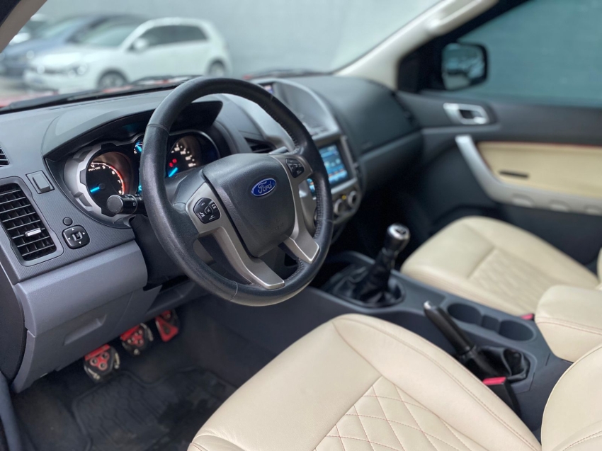 ford ranger 2.5 xlt 4x2 cd 16v flex 4p manual 5p 2015