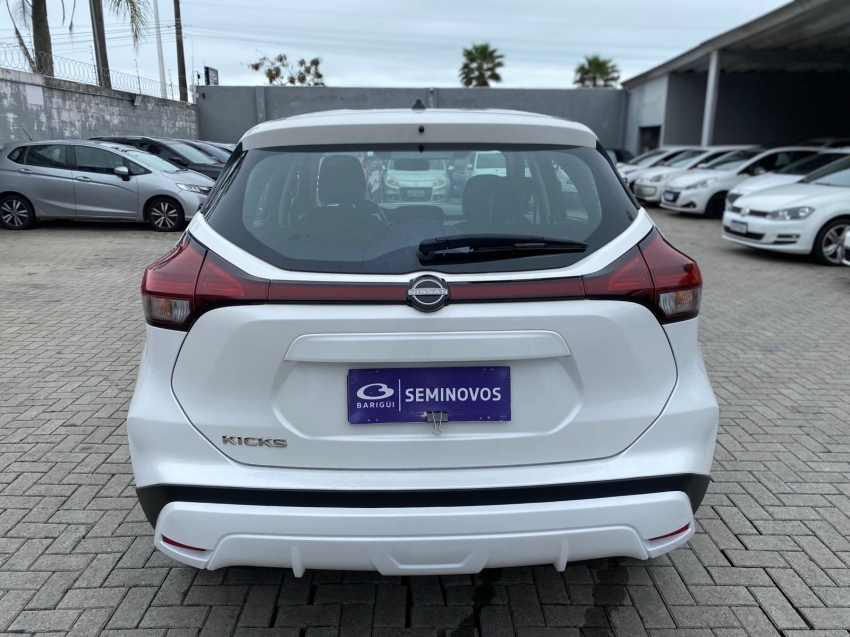 nissan kicks 1.6 16v flexstart active xtronic flex 5p automatico 2024