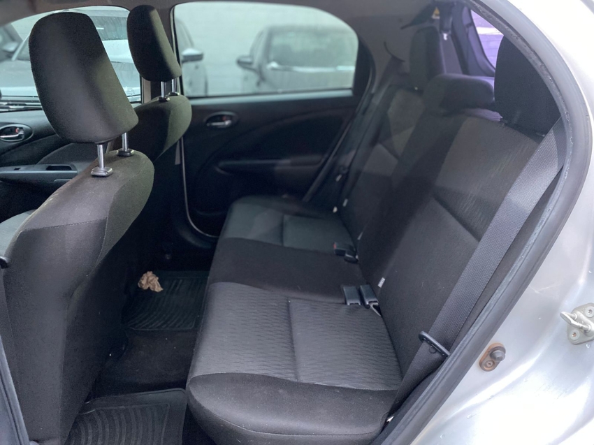 toyota etios 1.3 x 16v flex 4p manual 5p 2018