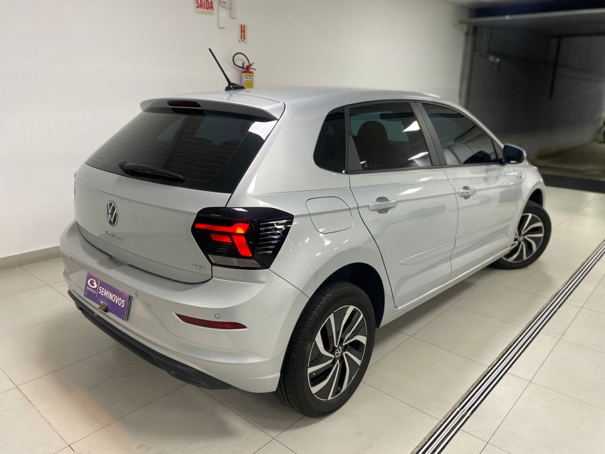 volkswagen polo 1.0 170 tsi highline automatico flex 5p 2025